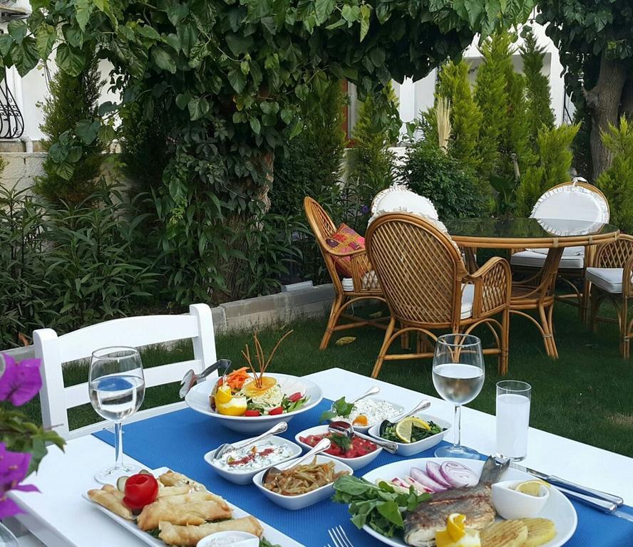 Fiko Hotel Göltürkbükü Buitenkant foto