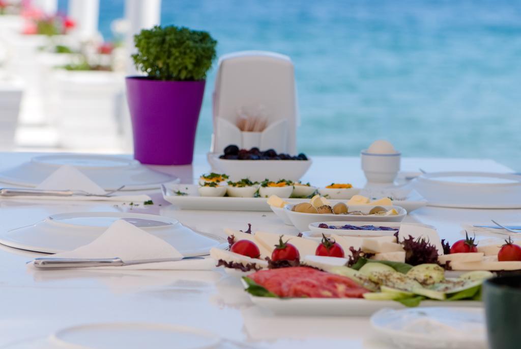 Fiko Hotel Göltürkbükü Buitenkant foto