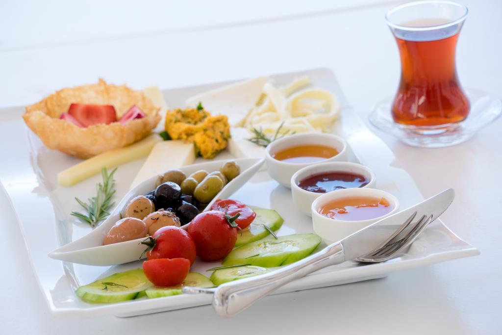 Fiko Hotel Göltürkbükü Buitenkant foto